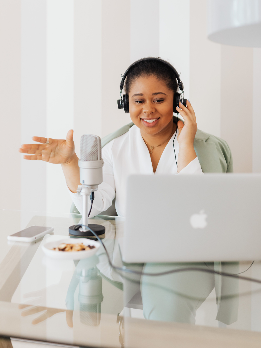 Coach hosting a live online session with students
